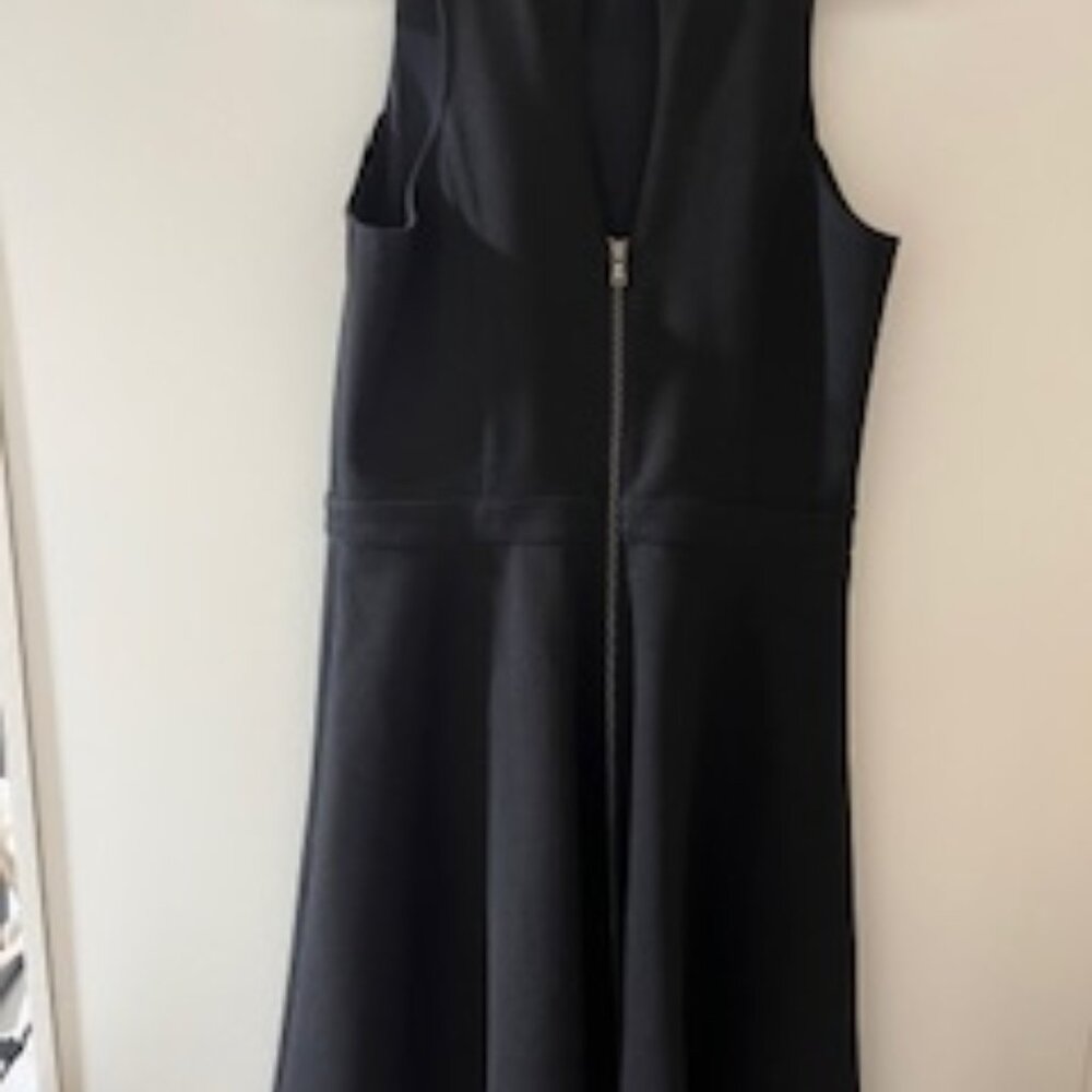 DRESS CLUB MONACO - Picture 2 of 3